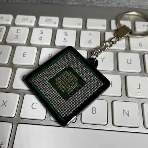 cpu-keyring-acylic-01 sm.webp